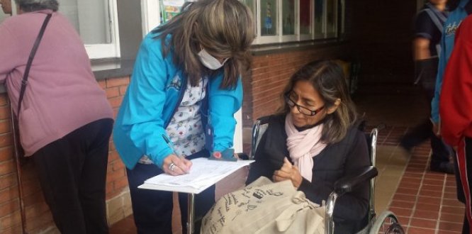 kit de invidencia, sillas de ruedas y sanitarias se entregarán a través del proyecto de ayudas técnicas