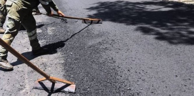 Obras de parcheo en la calle 116 entre carreras 7 y Autonorte