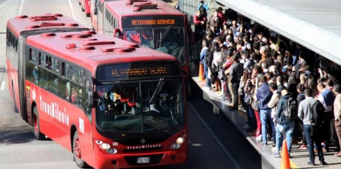 Transmilenio se mueve en la ruta de la conectividad