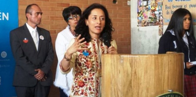 Alcaldesa de Usaquén promueve concurso de pintura para construir paz