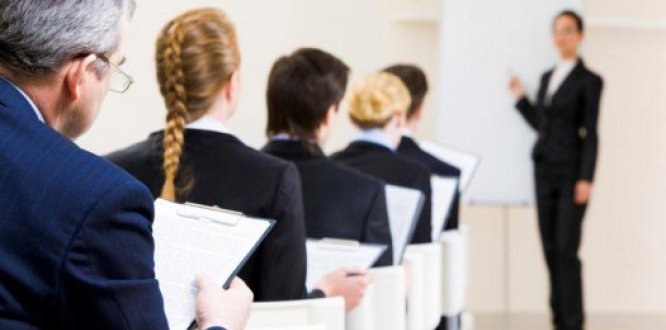 Cursos gratis en el Centro de Desarrollo Cursos gratis en el Centro de Desarrollo