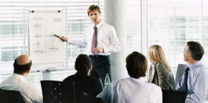 Jueves 9: reunión puente peatonal carrera 9 calle 112