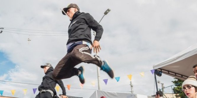 Asista a los Festivales al Barrio que se realizan en agosto