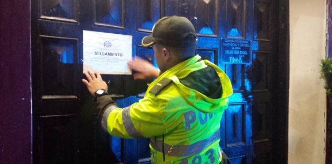 Sellados dos establecimientos de comercio