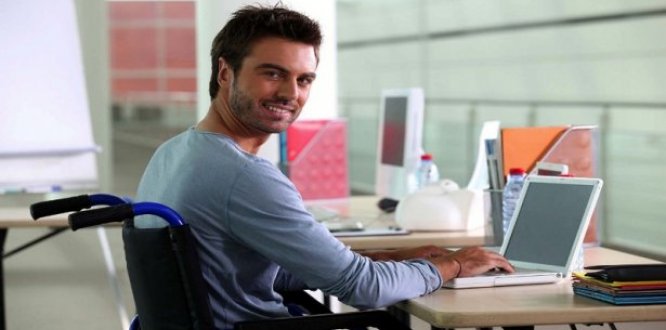 Se solicita analista contable en condición de discapacidad