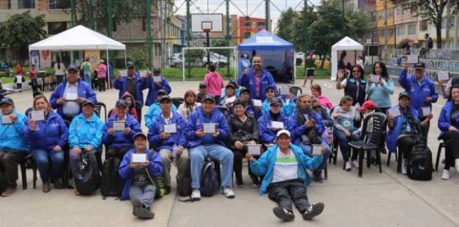 Gran jornada de salud en el parque El Otoño