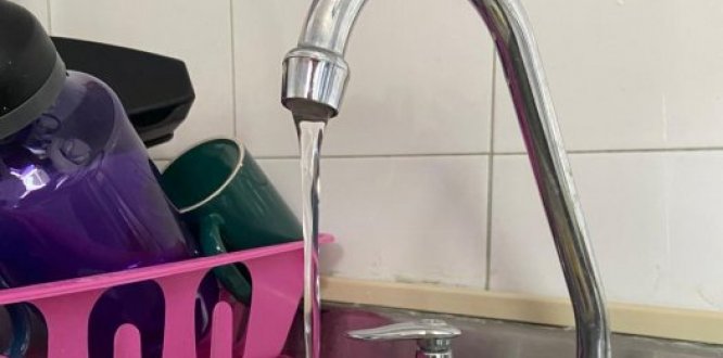 Cambio de color en el agua