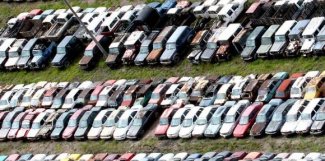 Distrito dará inicio a la primera subasta de automóviles y motocicletas abandonados en los patios